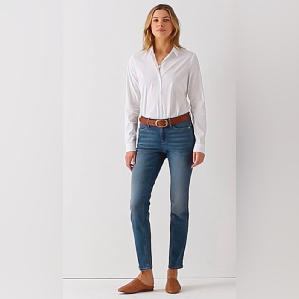 J. Jill | Women’s medium blue denim Authentic Fit Boot Cut jeans, size 14P